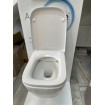 Безобідковий підвісний унітаз + Slim кришка Ideal Standard I.Life, 54x36 см, білий глянець (T461401/T468301) Безобідковий підвісний унітаз + Slim кришка Ideal Standard I.Life, 54x36 см, білий глянець (T461401/T468301)