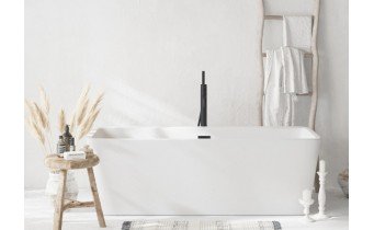 Вільностояча акрилова суцільнолита ванна Roma / Рома 170x80x58 см, біла глянцева, окремостояча, декорація Black
