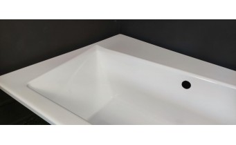 Ванна акрилова Besco Infinity 150x90 L, Лівостороння, асиметрична + чорна панель + два білих підголівника (WAI-150-NL-BL-WH)