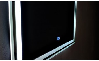 Прямокутне дзеркало з LED підсвіткою у ванну UWiS Cisily Z-650, 65х60x2,7 см, touch control