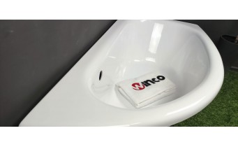 Ванна акрилова Besco Milena 150x70 R см, правтостороння, асиметрична (WAM-150-NP)