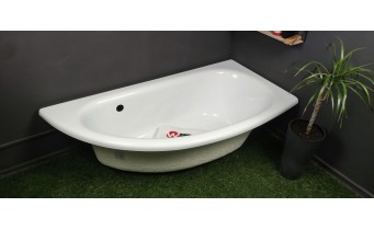 Ванна акрилова Besco Milena Premium 150x70 L, лівостороння, асиметрична + ручки (WAM-150-NLS)