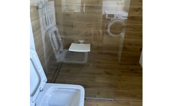 Сидіння для душу, крісло, стілець Besco Active, 32x37 см, складається, біле (SPA)