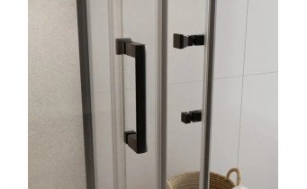 Душова кабіна квадратна з розсувними дверима Modern 90x90x190, прозоре скло, чорний профіль