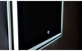 Прямокутне дзеркало з LED підсвіткою у ванну UWiS Cisily Z-850, 85х60x2,7 см, touch control