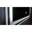 Квадратне дзеркало з LED підсвіткою у ванну UWiS Cisily Z-600, 60х60x2,7 см, touch control Квадратне дзеркало з LED підсвіткою у ванну UWiS Cisily Z-600, 60х60x2,7 см, touch control