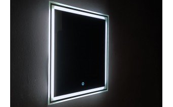 Прямокутне дзеркало з LED підсвіткою у ванну UWiS Cisily Z-650, 65х60x2,7 см, touch control