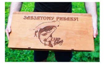 Подарункова коробка Winco з гравіруванням на 8 шампурів (DD-7)
