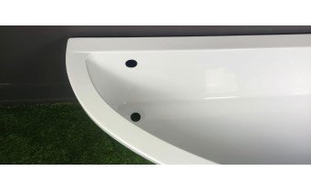 Ванна акрилова Besco Praktika 140x70 R, асиметрична + чорна панель (WAP-140-NP-BL)
